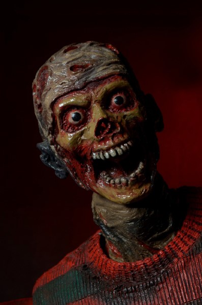 Figurka Ultimate Freddy Krueger Nightmare on Elm Street 30th Anniversary - Neca