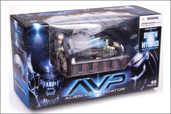 Figurka Birth Of The Hybrid - Alien vs. Predator Serie 2 - McFarlane