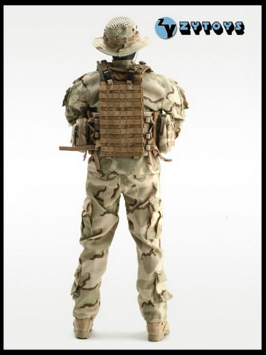 Sada příslušenství pro 1/6 figurky Special Combat Sniper Suit (Desert)