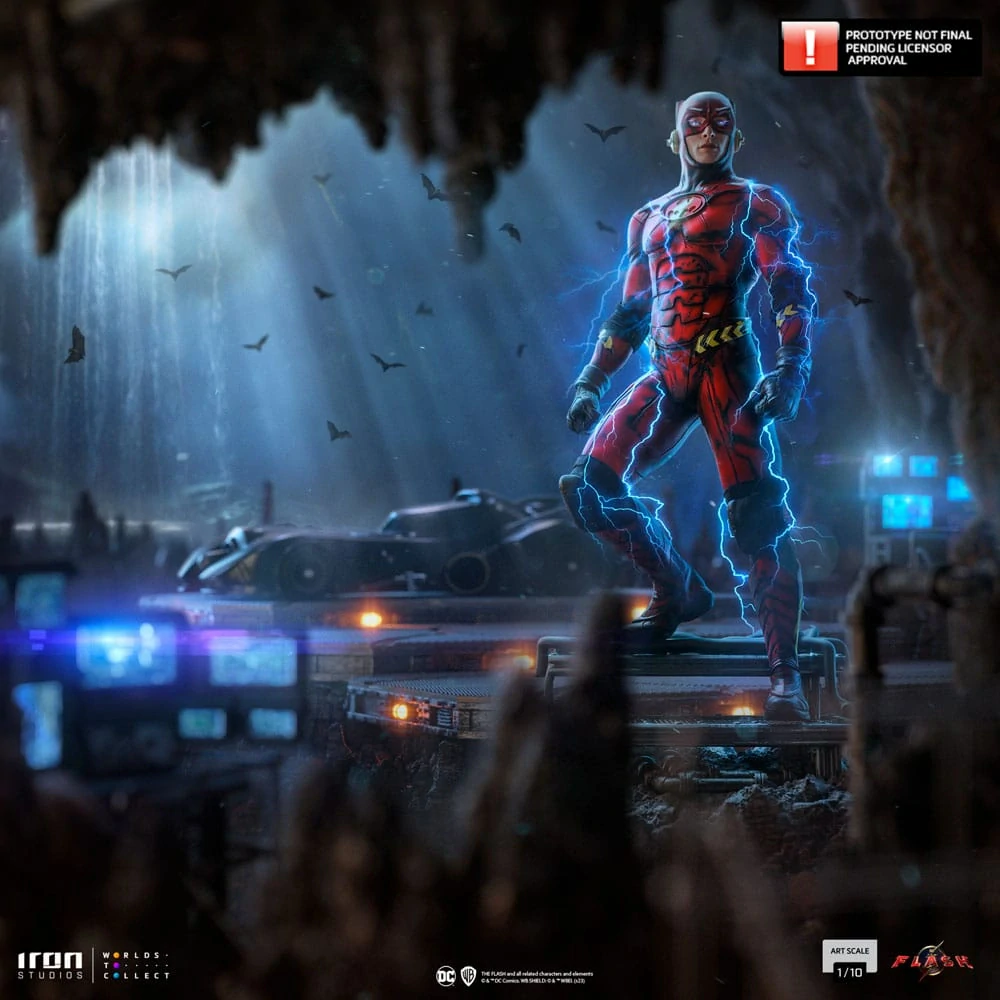 Soška The Flash (alternative Version) - DC Comics The Flash Movie Art Scale Statue 1/10