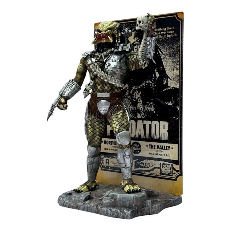 Soška Predator - Predator Deluxe Vinyl Statue