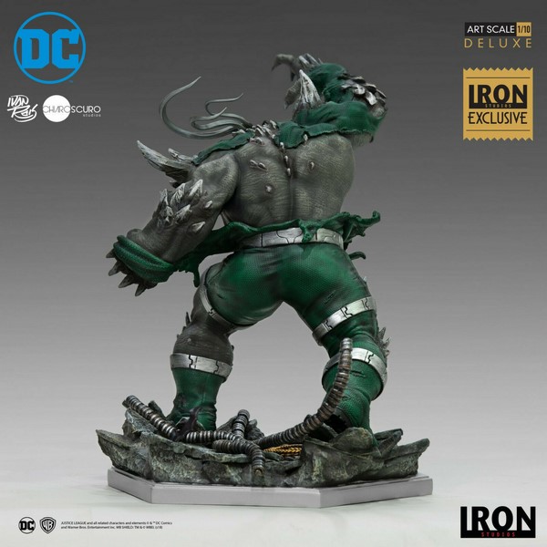Soška Doomsday - DC Comics Deluxe Art Scale Statue 1/10