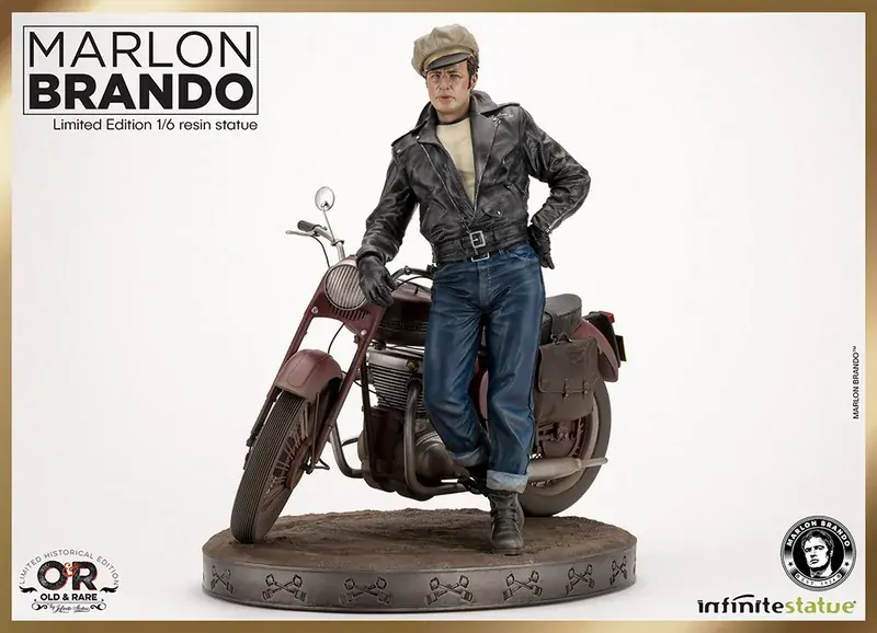 Soška MARLON BRANDO WITH BIKE OLD&RARE 1/6 RESIN STATUE