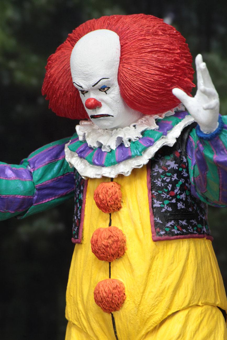 Figurka Ultimate Pennywise - Stephen King's It 1990 Action Figure