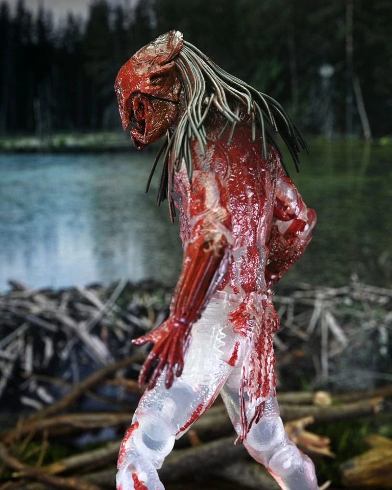 Figurka Ultimate Feral Bear Blood Predator - Prey Action Figure