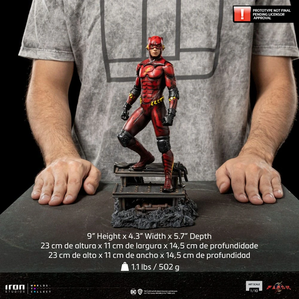 Soška The Flash (alternative Version) - DC Comics The Flash Movie Art Scale Statue 1/10