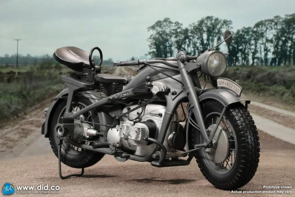 Motocykl 1/6 WWII German Zündapp KS 750 Motorcycle with Sidecar (Grey)