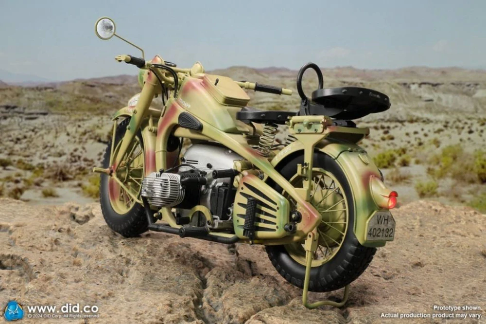 Motocykl 1/6 WWII German Zündapp KS 750 Motorcycle with Sidecar (3 Colors Camo)