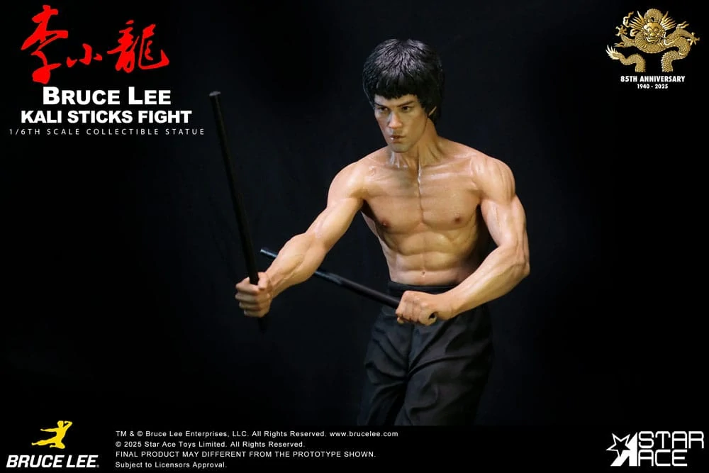 Soška Bruce Lee Kali Sticks Fight Deluxe Basement Version - Enter the Dragon Movie Statue 1/6