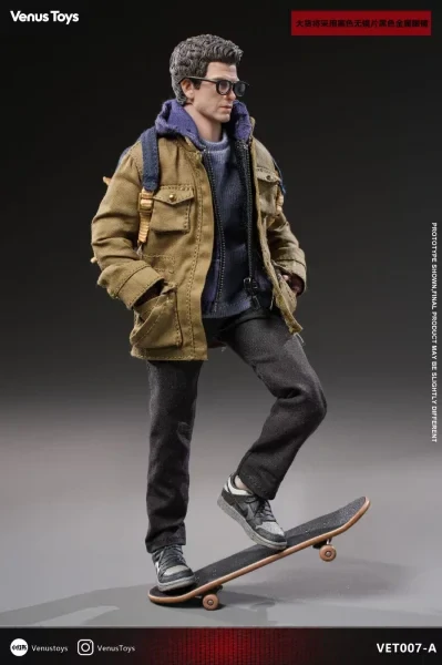 Figurka Peter Parker (Night Vigillante) - Amazing Spider-Man 1/12 Action Figure