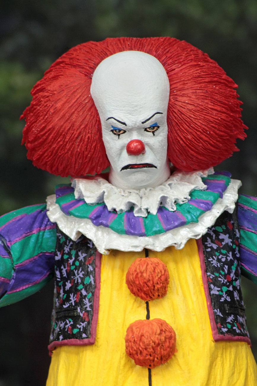 Figurka Ultimate Pennywise - Stephen King's It 1990 Action Figure