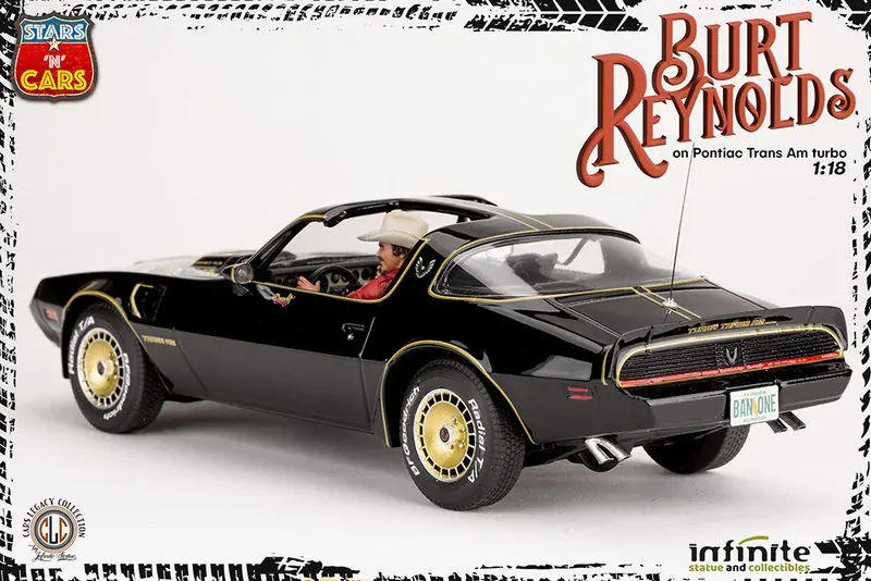 Soška BURT REYNOLDS ON PONTIAC 1/18 RESIN STATUE