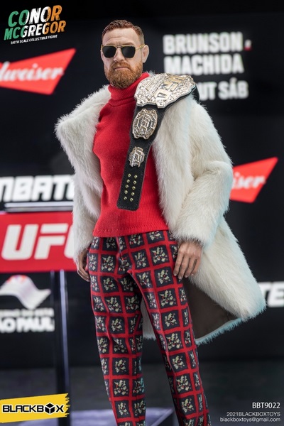 Figurka Conor McGregor (Suit Version) 1/6 Action Figure