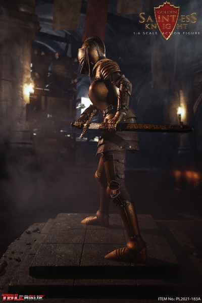 Figurka Golden Saintess Knight 1/6 Action Figure