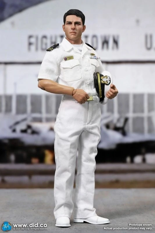Figurka Maverick (US Navy Naval Aviator Lieutenant Pete Mitchell) - Top Gun 1/6 Action Figure