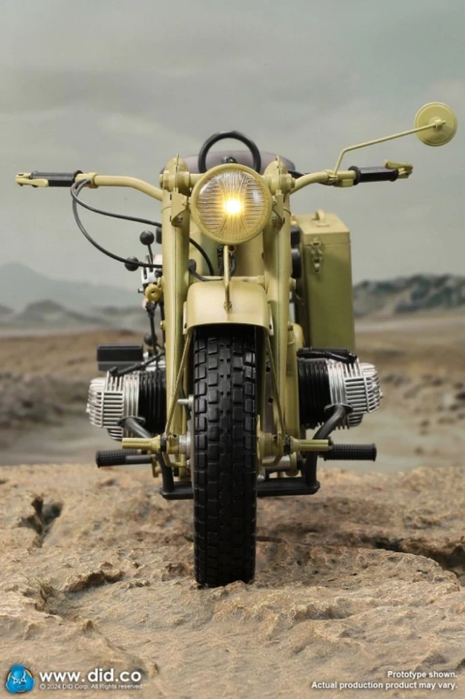 Motocykl 1/6 WWII German Zündapp KS 750 Motorcycle with Sidecar (Sand)
