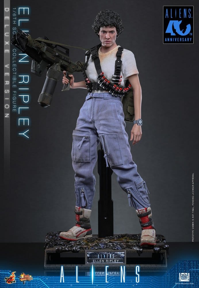 Figurka Ellen Ripley (Deluxe Version) - Alien Movie Masterpiece Action Figure 1/6