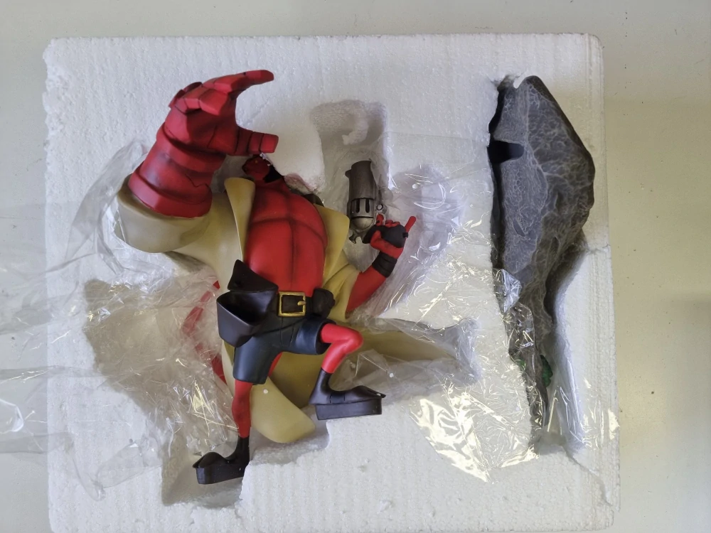 Soška Hellboy Animated Statue - 26 cm - Dark Horse