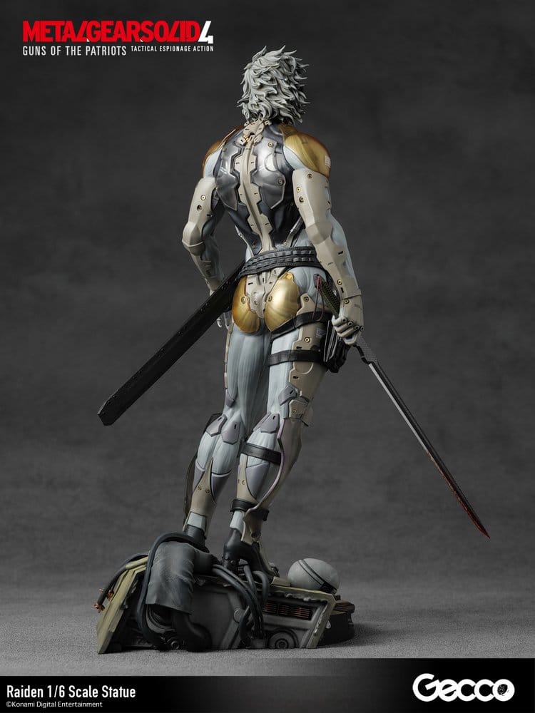 Soška Raiden - Metal Gear Solid 4 Guns of the Patriots Statue 1/6