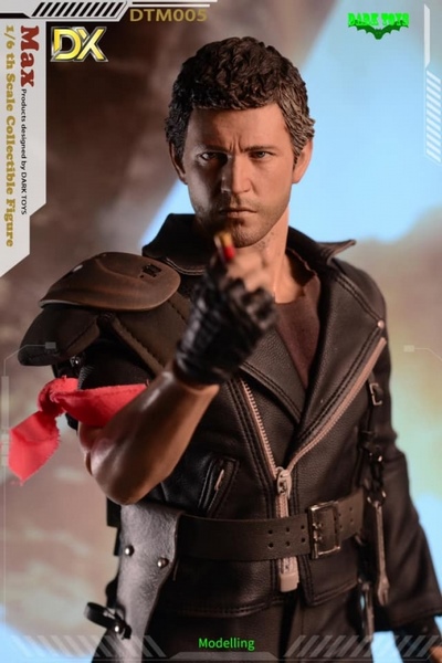 Figurka Max (Warrior Max) - Mad Max 2 - Road Warrior 1/6 Action Figure