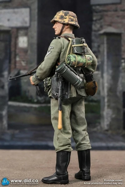 Figurka Joerg - WWII German LAH Division Flammenwerfer Rottenführer 1/6 Action Figure