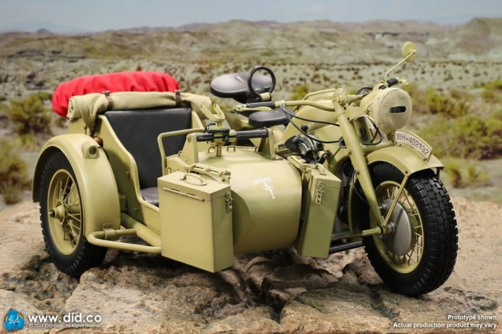 Motocykl 1/6 WWII German Zündapp KS 750 Motorcycle with Sidecar (Sand)