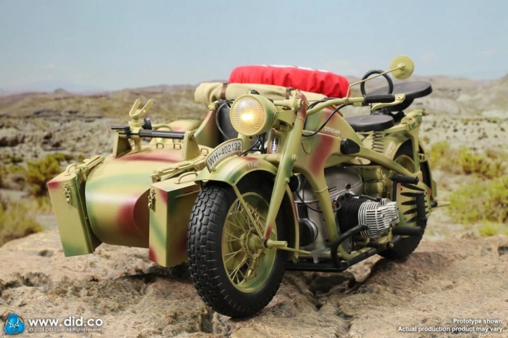 Motocykl 1/6 WWII German Zündapp KS 750 Motorcycle with Sidecar (3 Colors Camo)