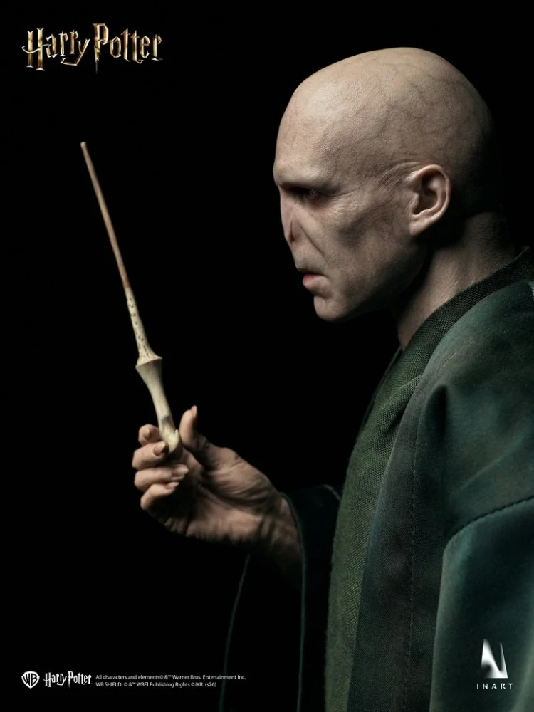 Figurka Voldemort - Harry Potter And The Deathly Hallows 1/6 Action Figure