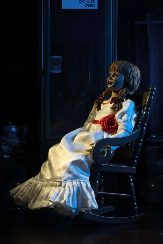 Figurka Annabelle - The Conjuring Universe Retro Action Figure