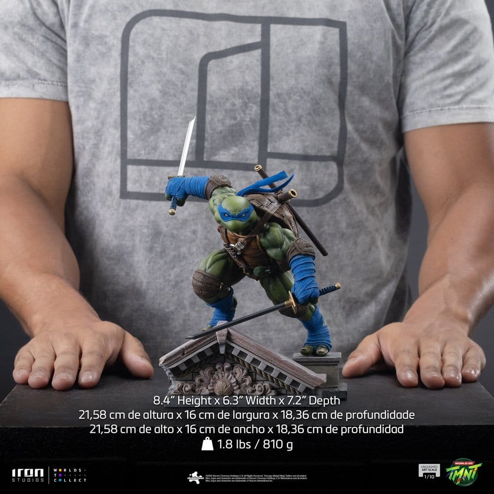 Soška Leonardo Unleashed - Teenage Mutant Ninja Turtles Art Scale Statue 1/10
