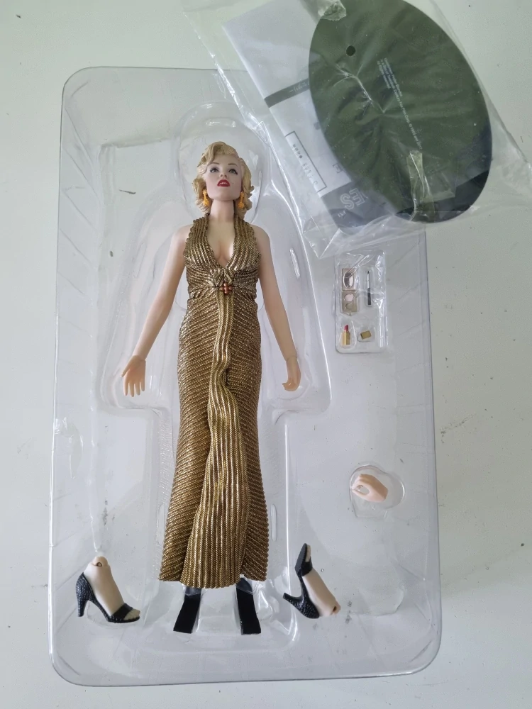 Figurka Marilyn Monroe - Gentlemen Prefer Blondes My Favourite Legend Figure 1/6