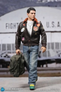 Figurka Maverick (US Navy Naval Aviator Lieutenant Pete Mitchell) - Top Gun 1/6 Action Figure