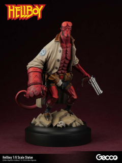Soška Hellboy 1/6 Scale Statue