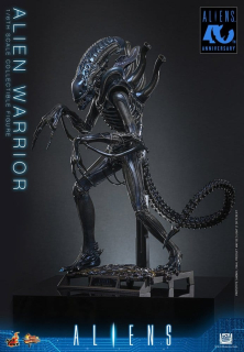 Figurka Alien Warrior - Alien Movie Masterpiece Action Figure 1/6
